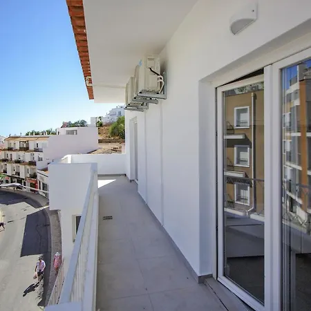 Sun Lovers * Αλμπουφέιρα