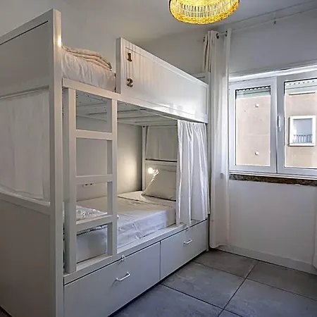 Sun Lovers Hostel *