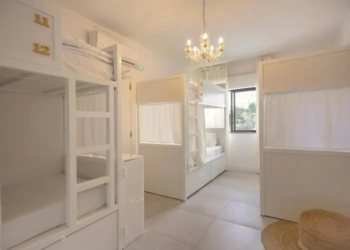 بيت شباب Sun Lovers *