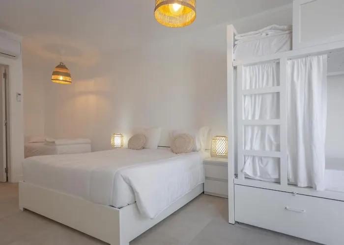 بيت شباب Sun Lovers