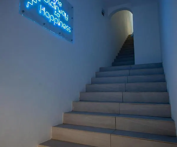 Sun Lovers Vandrerhjem *